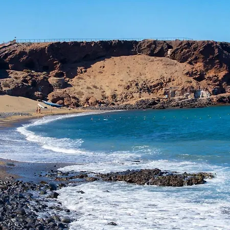 Mara 2 Playa Del Burrero Junto Al Mar, Wifi Gratis *