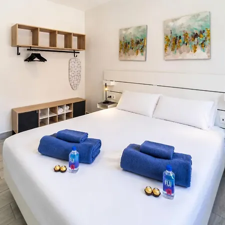 Mara 2 Playa Del Burrero Junto Al Mar, Wifi Gratis Apartment
